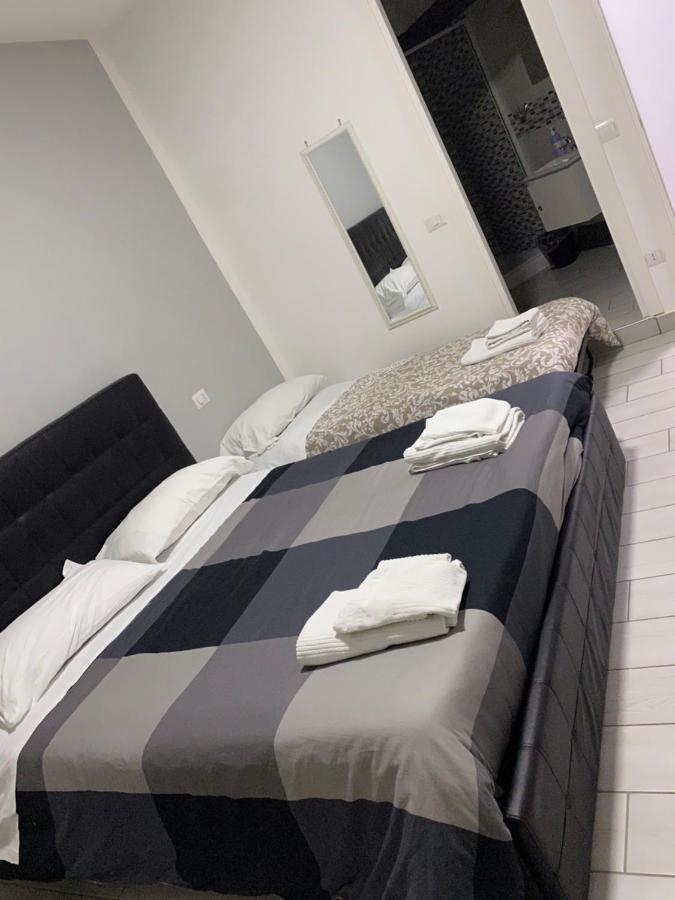 Bed and Breakfast Neapolis Center Екстер'єр фото