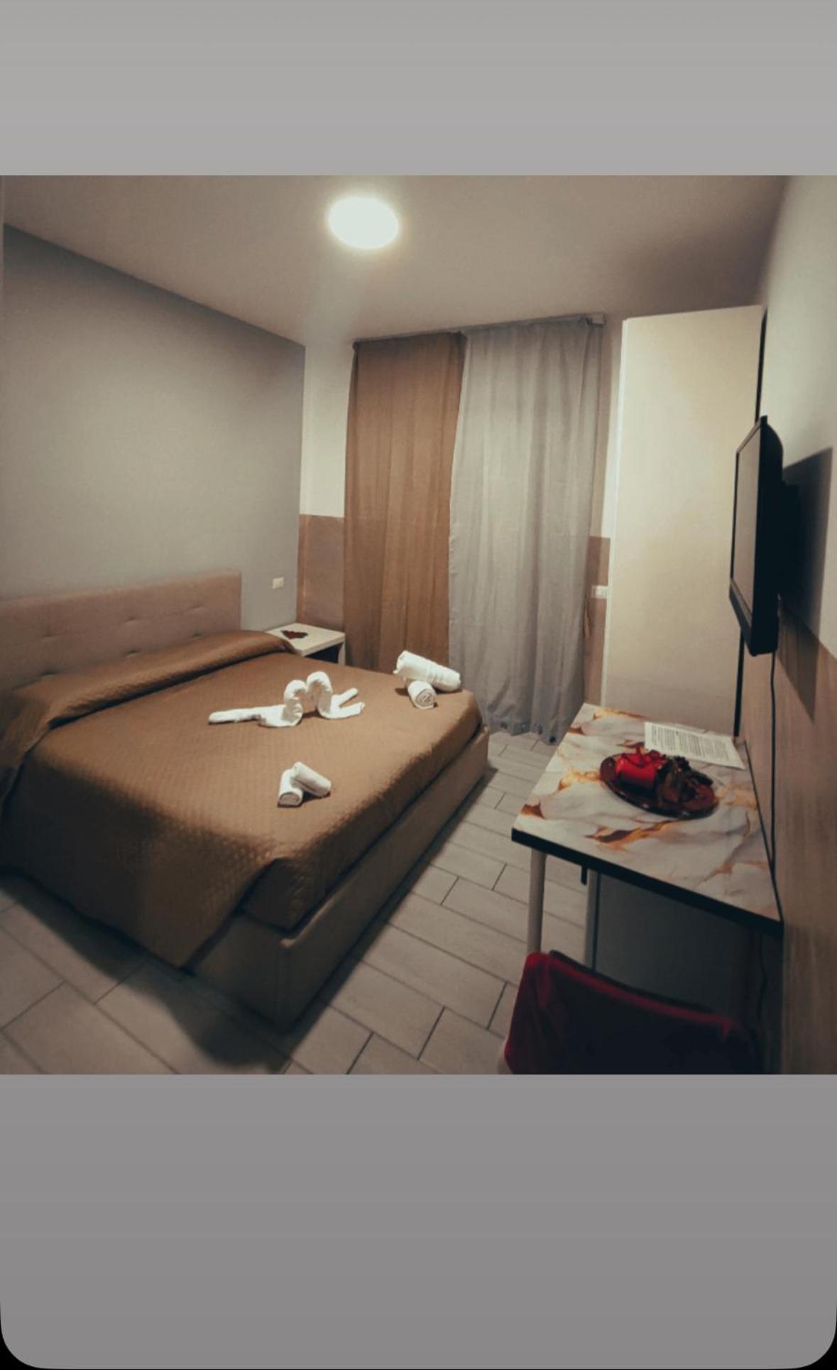 Bed and Breakfast Neapolis Center Екстер'єр фото