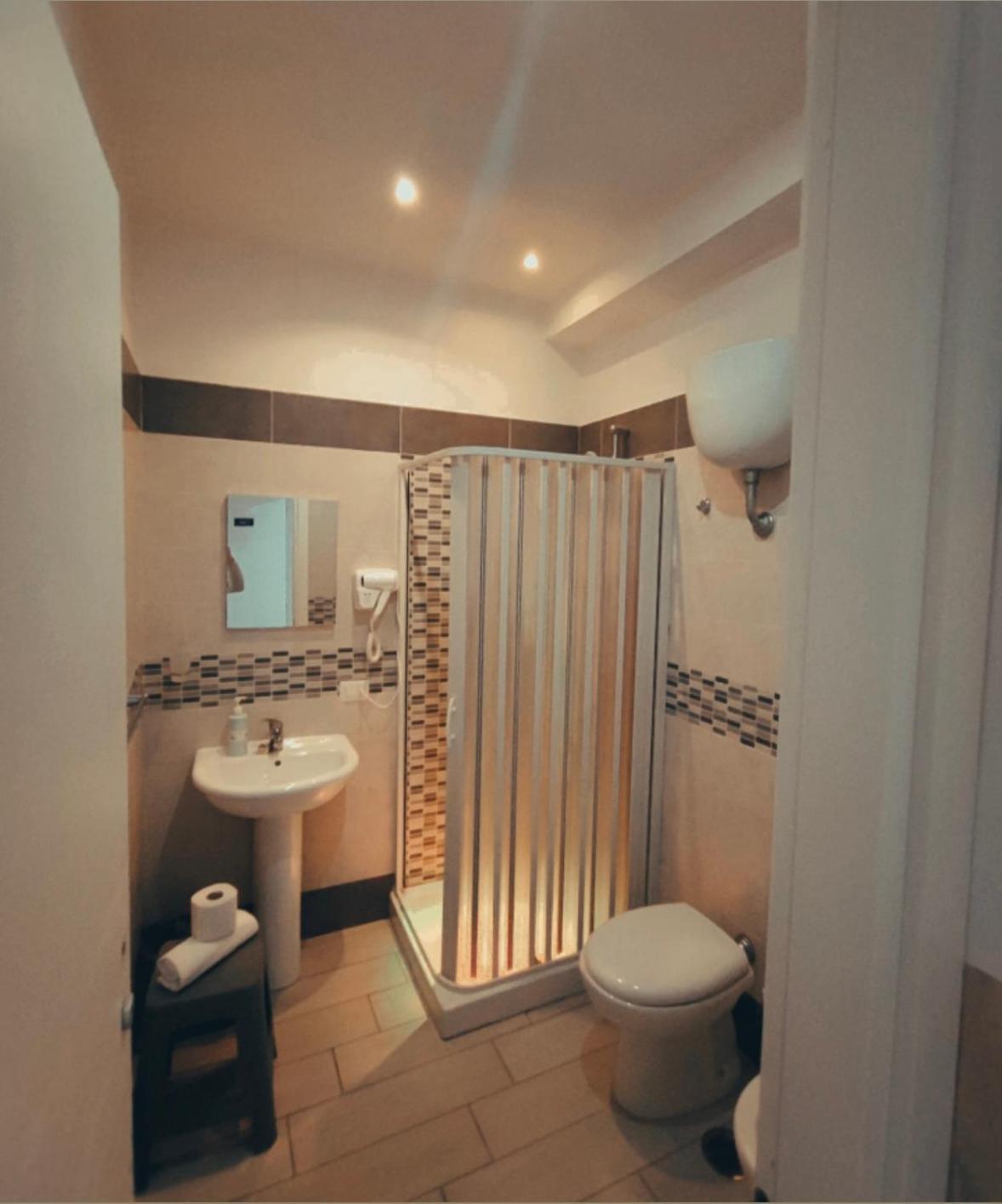 Bed and Breakfast Neapolis Center Екстер'єр фото