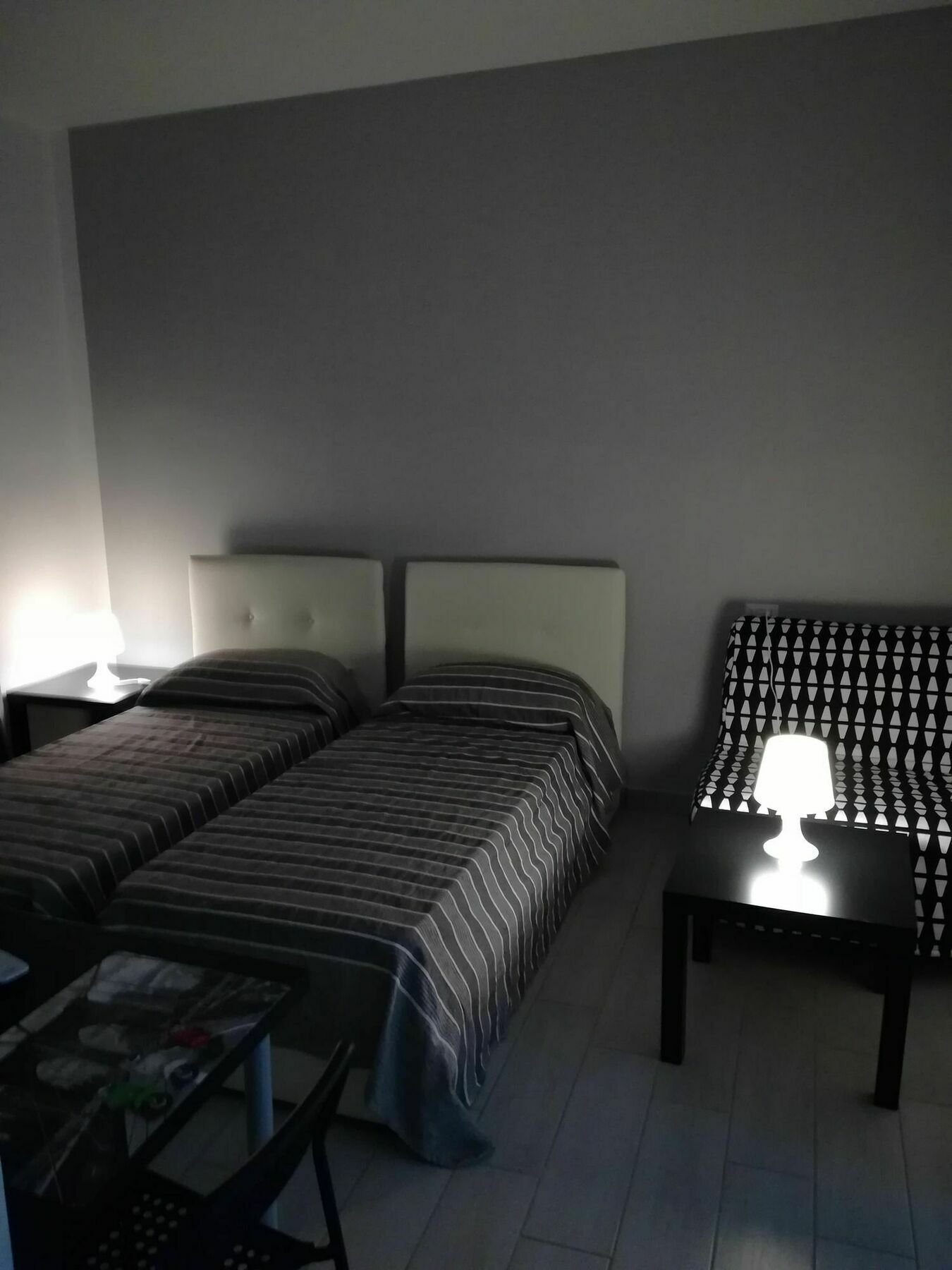 Bed and Breakfast Neapolis Center Екстер'єр фото