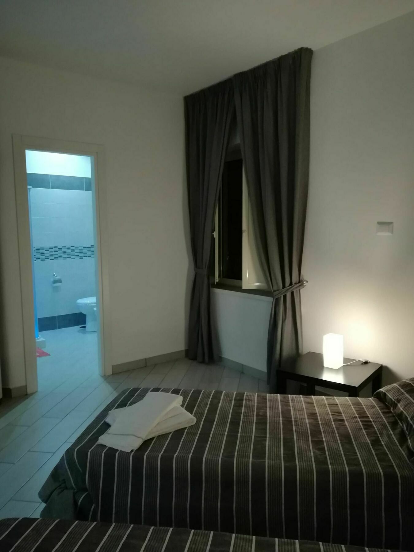 Bed and Breakfast Neapolis Center Екстер'єр фото