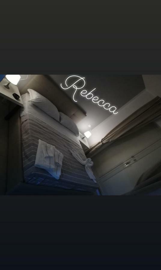 Bed and Breakfast Neapolis Center Екстер'єр фото