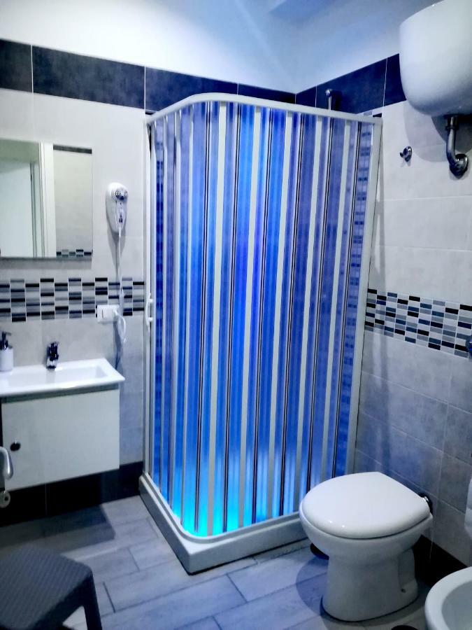 Bed and Breakfast Neapolis Center Екстер'єр фото
